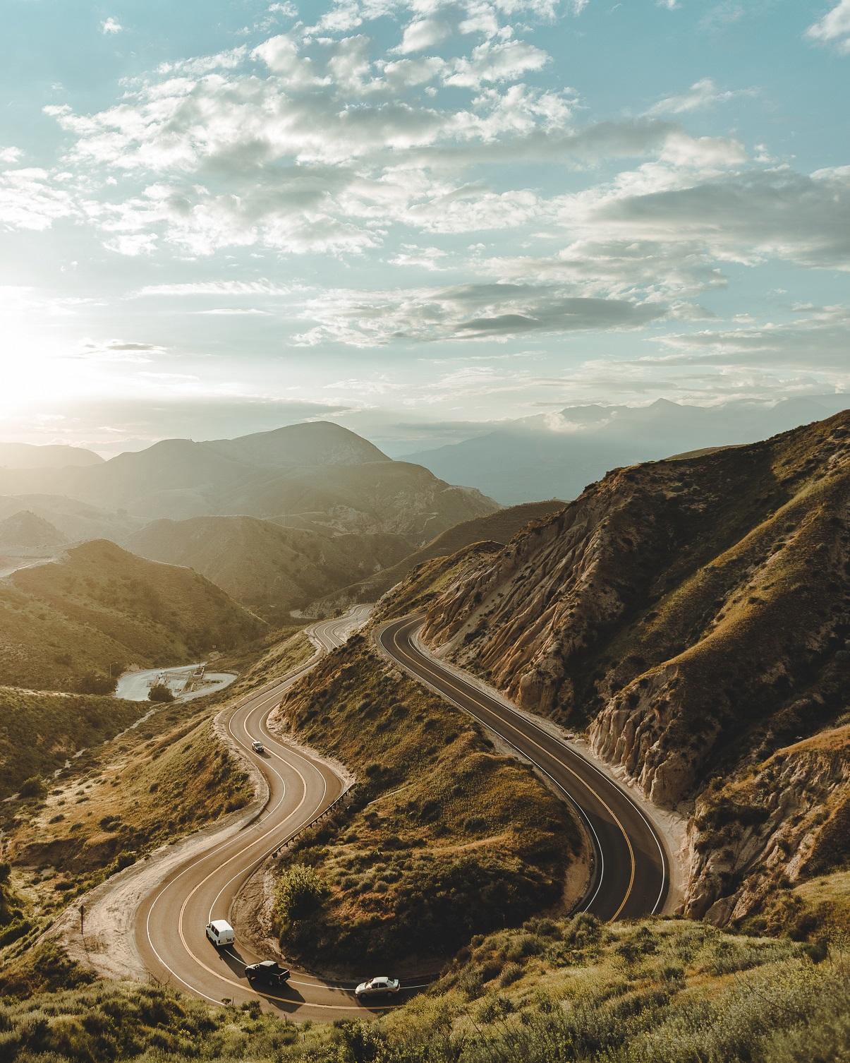 mountainous_hills_landscape 