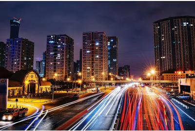 car_lights_timelapse_at_night