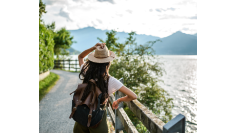 Travelling Alone: The Pros and Cons