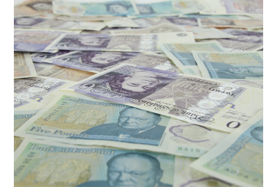 british_banknotes_laid_out
