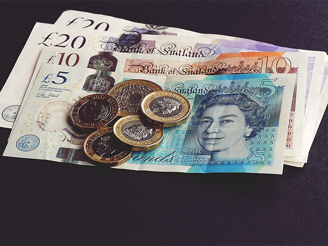 british_pounds_laid_out
